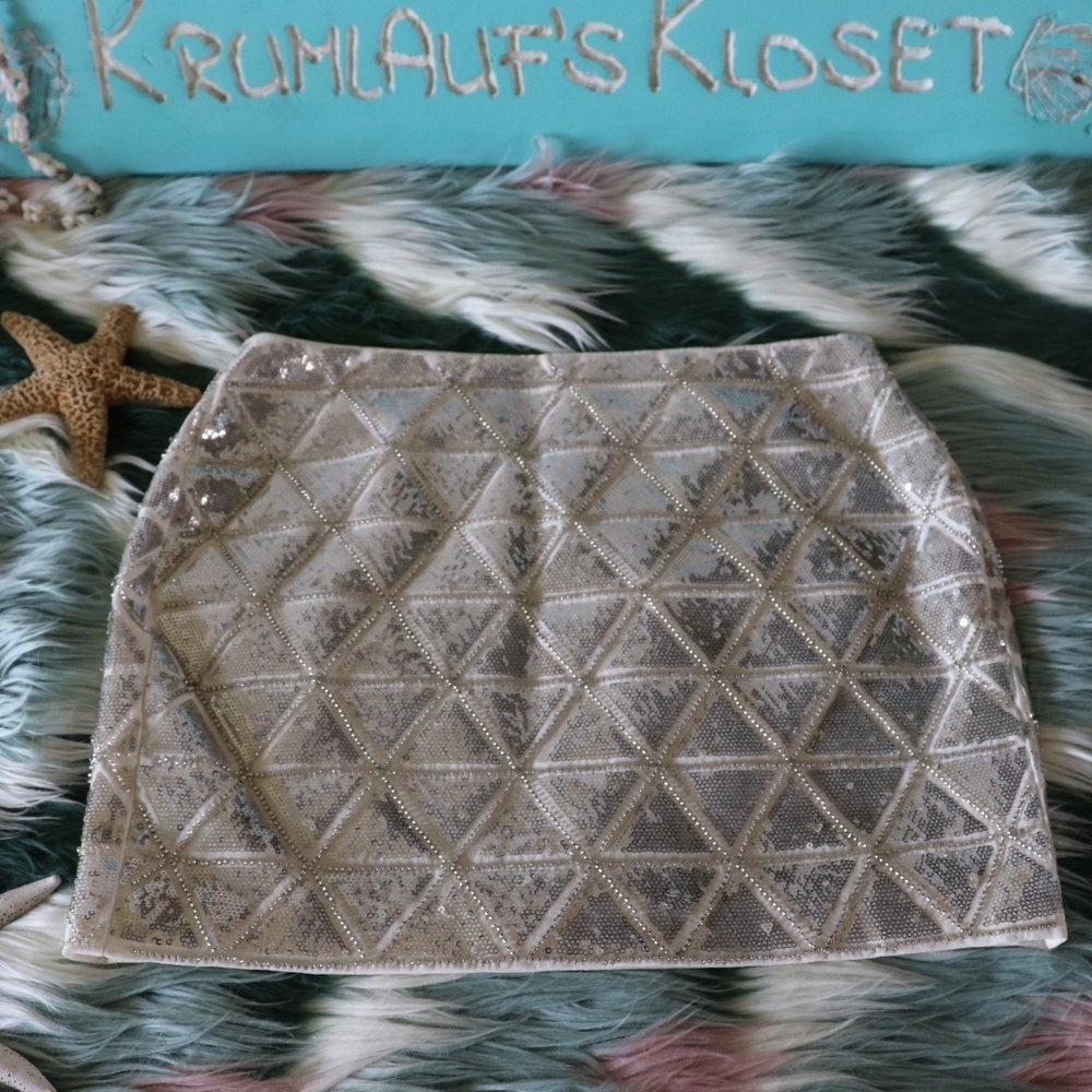 H&M Sequence & Beads Mini Skirt - Picture 5 of 6